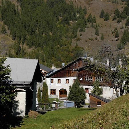 Sta-Maria Youth Hostel Santa Maria Val Muestair Zewnętrze zdjęcie